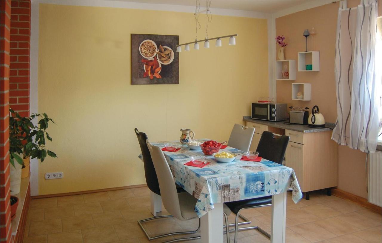 Awesome Apartment In Rostock With Wifi Kültér fotó